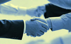 毅政招聘，玉米脫粒機